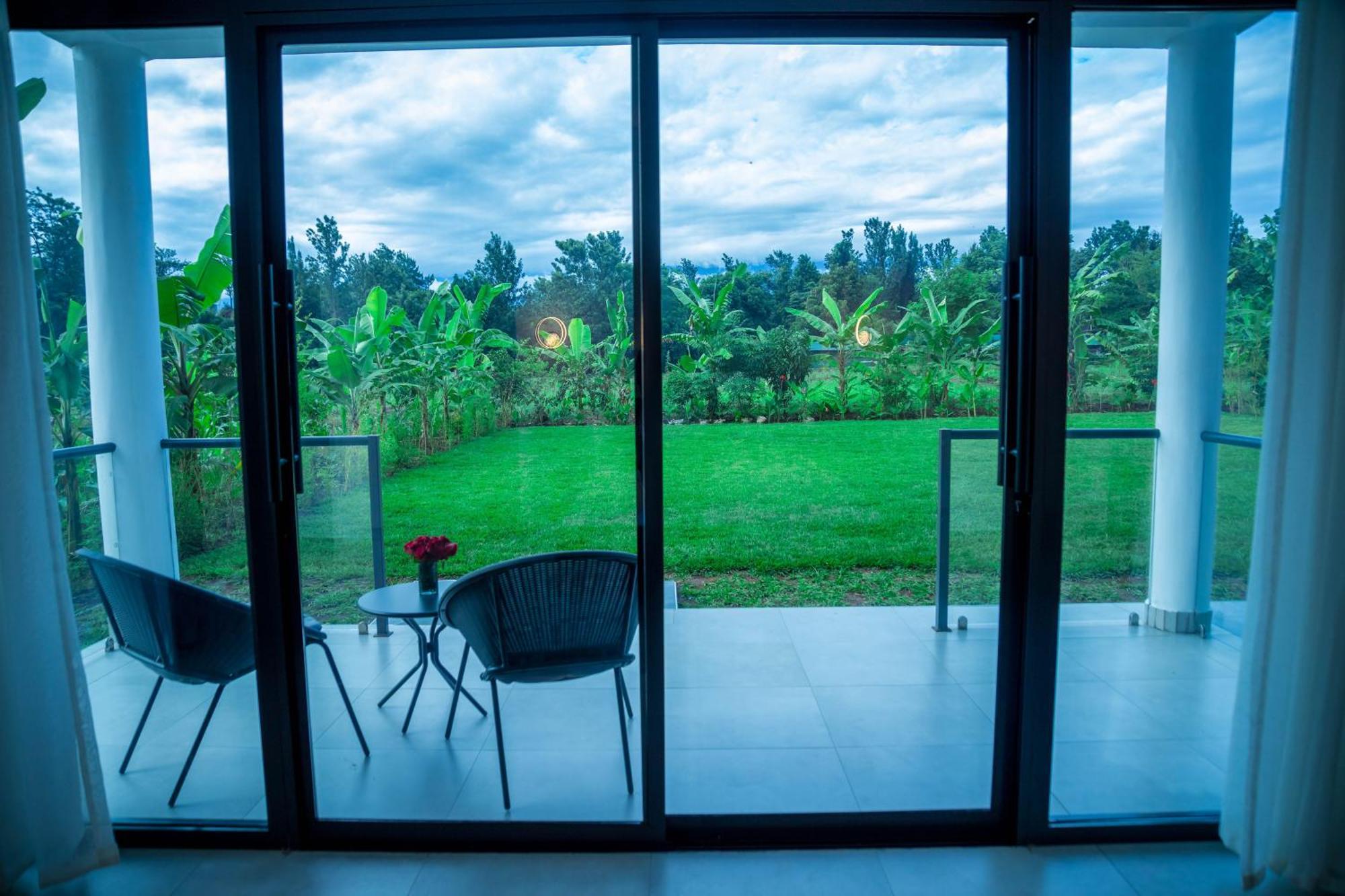 Shose Farmhouse Chalets & Campsite Moshi Ngoại thất bức ảnh