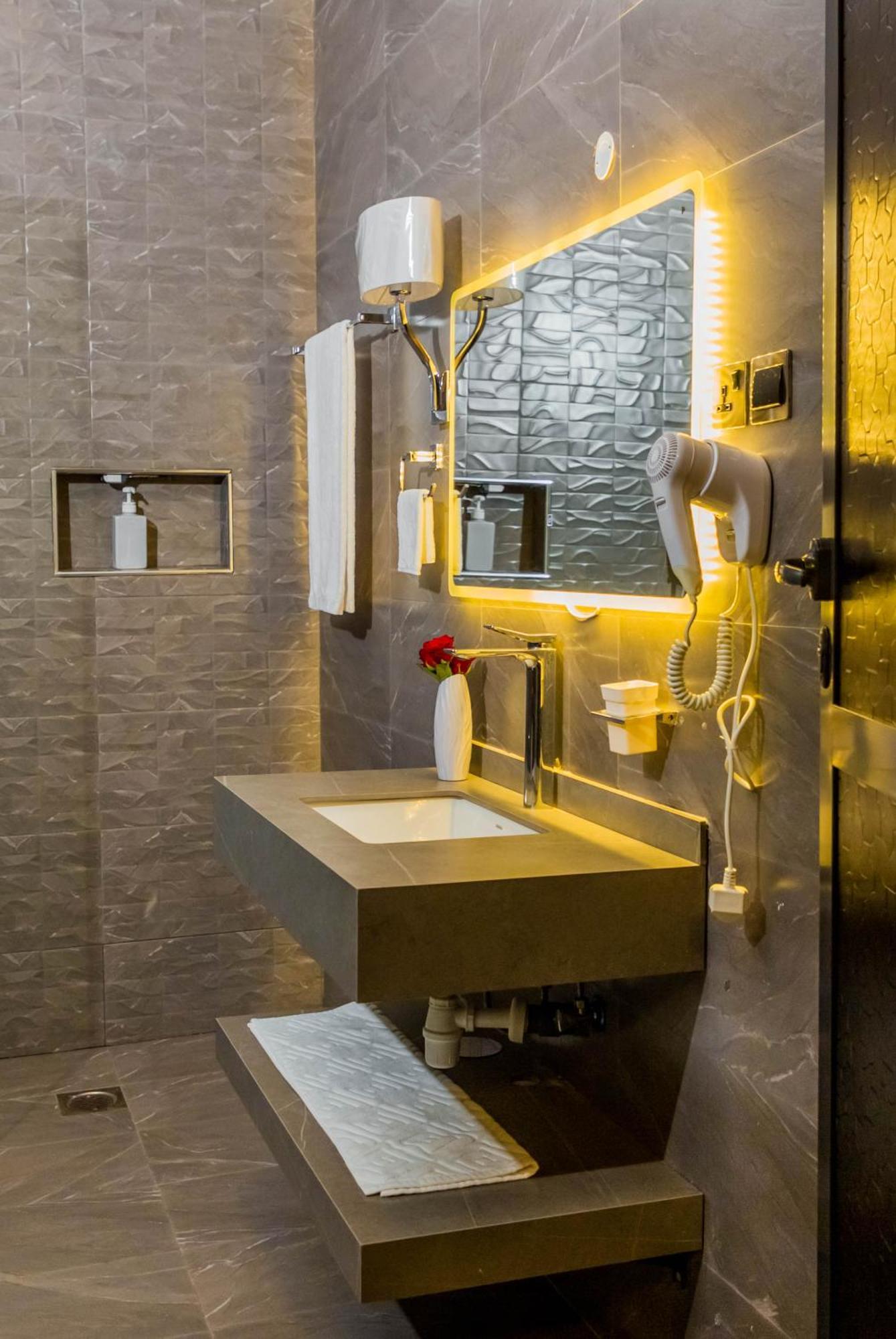 Shose Farmhouse Chalets & Campsite Moshi Ngoại thất bức ảnh