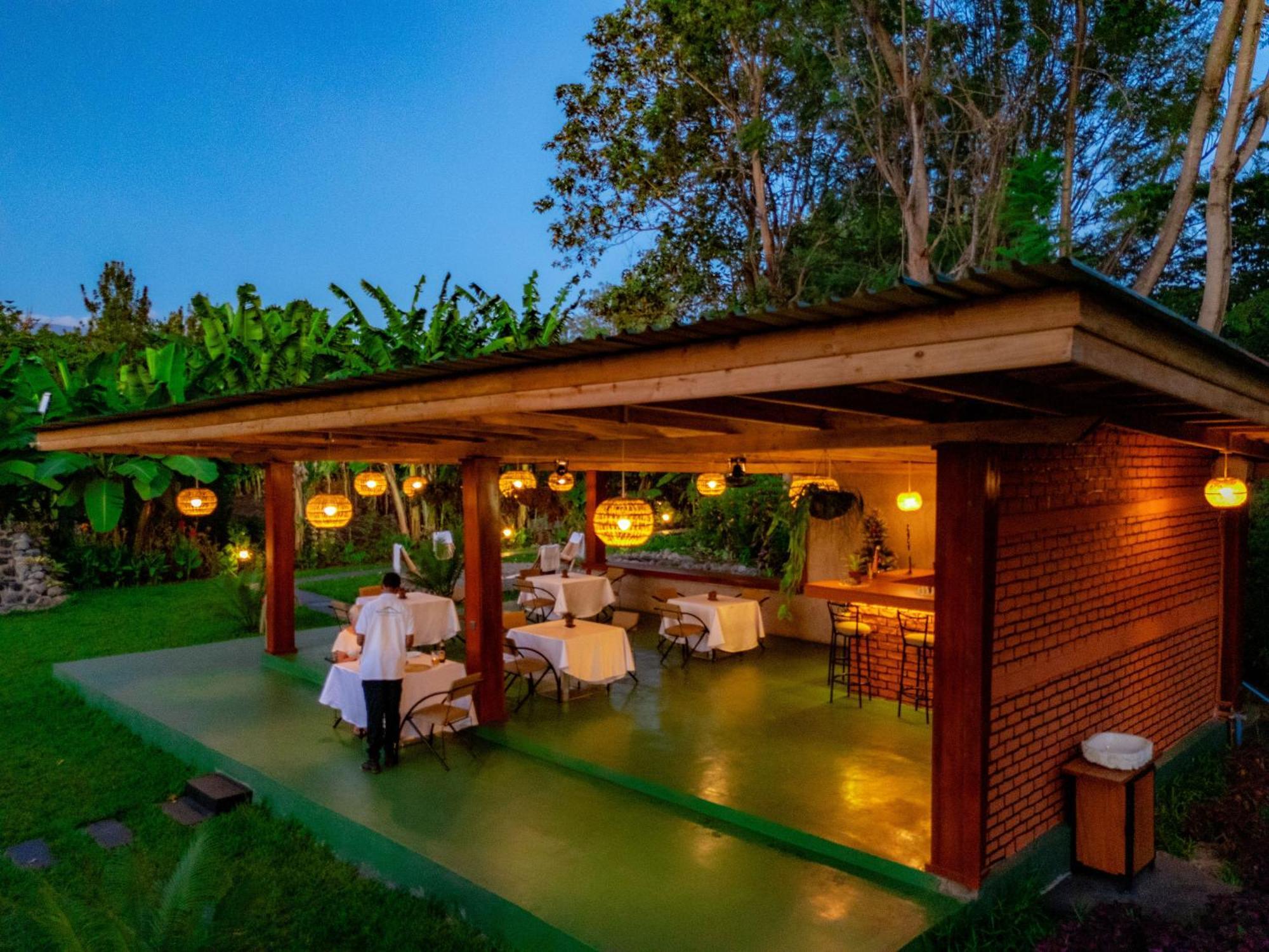 Shose Farmhouse Chalets & Campsite Moshi Ngoại thất bức ảnh